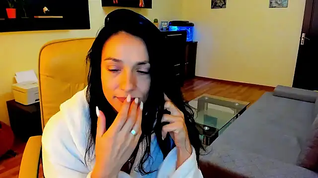 Snapshot of WTF_Lexxy chatting on 10/17/25, 08:06 WTF Lexxy online show from 10/17/25, 08:06