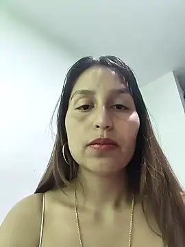 IsabellaaSwann online show from 11/14/25, 12:15