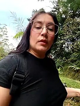 SaloGray8 online show from 04/24/26, 03:36