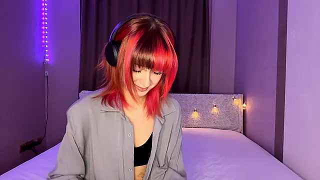 EmilySkyline online show from 01/08/26, 01:13