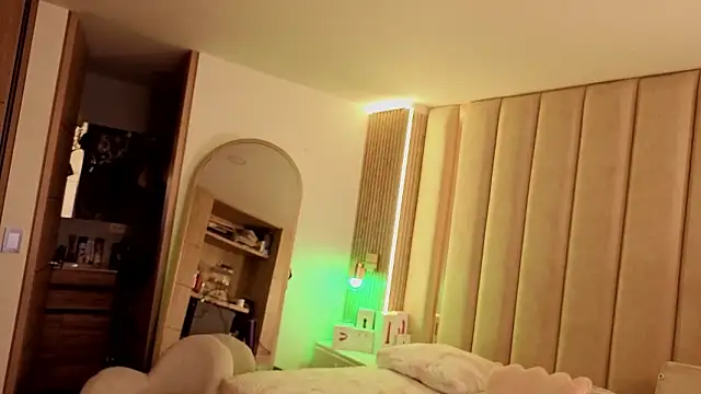 Iamnyxy online show from 03/10/26, 11:04