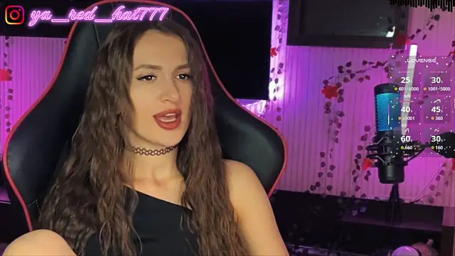 -RED HAT- online show from 04/23/26, 05:37