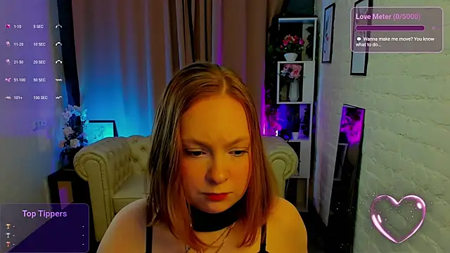 Elizabeth Walson online show from 11/25/25, 08:31