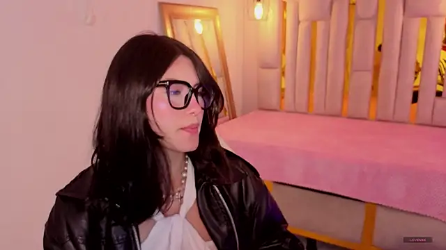 Brandy collinss online show from 04/23/26, 12:29