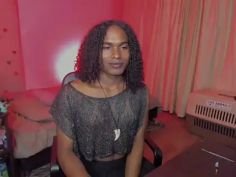 LaGoldenBitch online show from 06/30/26, 12:11