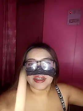 Snapshot of Bunnybush37 chatting on 02/09/26, 03:16 Bunnybush37 online show from 02/09/26, 03:16