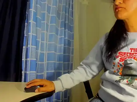 Tiff Dirty69 online show from 11/28/25, 05:32