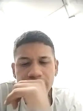 Chris    Col online show from 12/20/25, 04:41