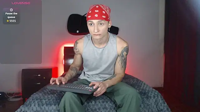 ArthurPhoenixx online show from 01/12/26, 12:49