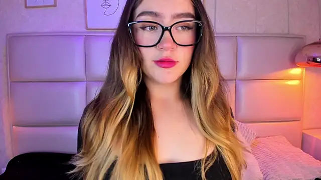 Kate Winslet  online show from 12/18/25, 01:50