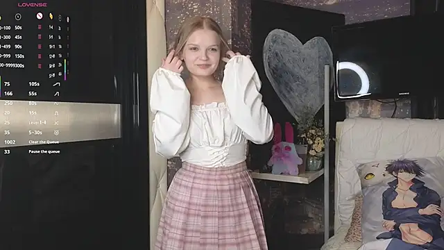 MicheleHonas online show from 11/16/25, 08:36