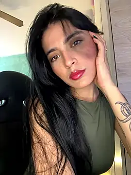 Cristal Cerati  online show from 01/08/26, 09:17