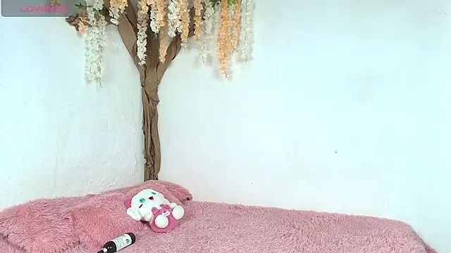 MISS SAMMYROSE online show from 05/13/26, 11:33