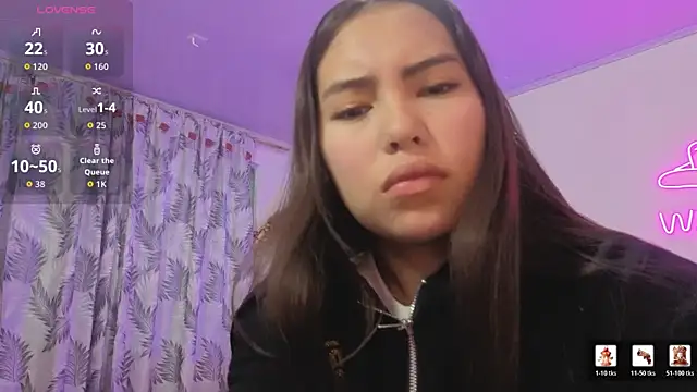 ISABELA TAY online show from 04/22/26, 11:45