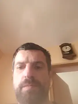 TwardyKierowca online show from 04/21/26, 02:12