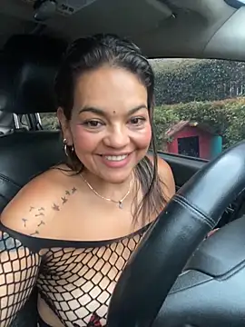 tasha velvet online show from 04/16/26, 09:39