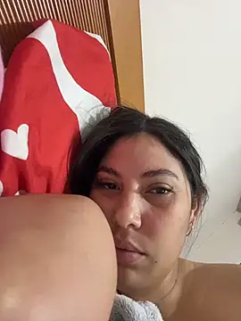 Anna Bitch Disgusting online show from 02/07/26, 11:52