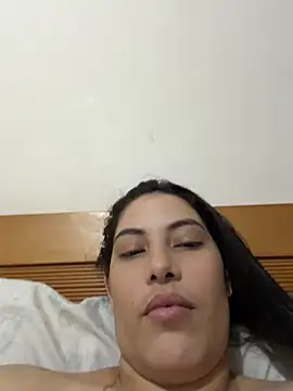 Snapshot of Anna_Bitch_Disgusting chatting on 07/12/26, 03:30 Anna Bitch Disgusting online show from 07/12/26, 03:30