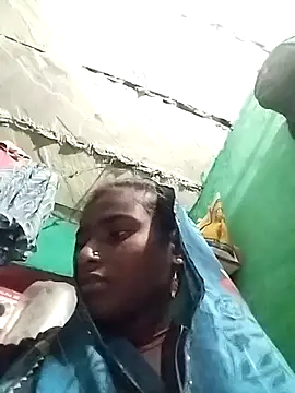 Snapshot of Big_Lovexx chatting on 11/24/25, 08:30 Big Lovexx online show from 11/24/25, 08:30