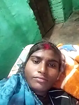 Snapshot of Big_Lovexx chatting on 11/26/25, 06:09 Big Lovexx online show from 11/26/25, 06:09