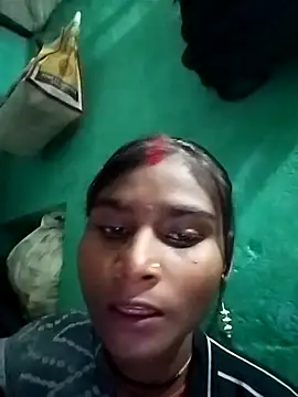 Snapshot of Big_Lovexx chatting on 12/03/25, 05:44 Big Lovexx online show from 12/03/25, 05:44