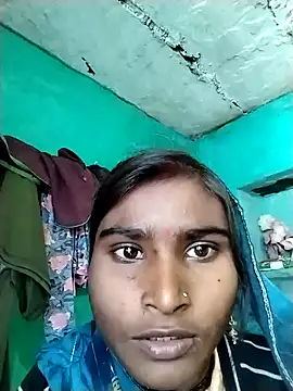 Snapshot of Big_Lovexx chatting on 12/20/25, 05:47 Big Lovexx online show from 12/20/25, 05:47