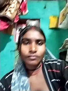 Snapshot of Big_Lovexx chatting on 12/22/25, 10:23 Big Lovexx online show from 12/22/25, 10:23