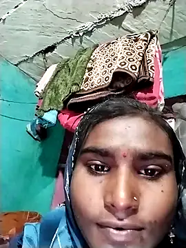 Snapshot of Big_Lovexx chatting on 01/18/26, 02:04 Big Lovexx online show from 01/18/26, 02:04