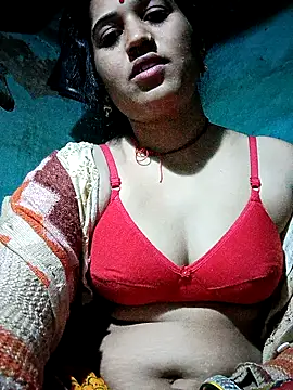 Hot kamla online show from 11/29/25, 12:02