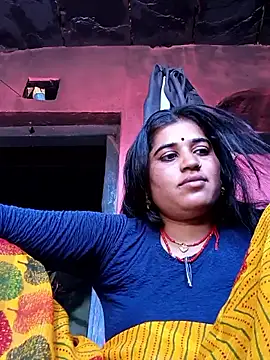 Hot kamla online show from 04/18/26, 07:45