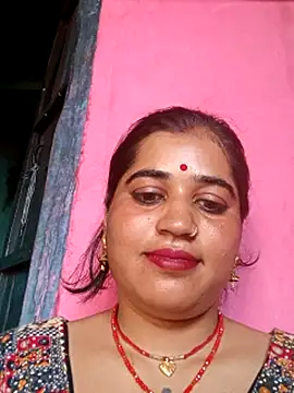 Snapshot of Hot_kamla chatting on 04/25/26, 11:46 Hot kamla online show from 04/25/26, 11:46