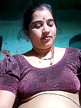Snapshot of Hot_kamla chatting on 04/26/26, 05:21 Hot kamla online show from 04/26/26, 05:21