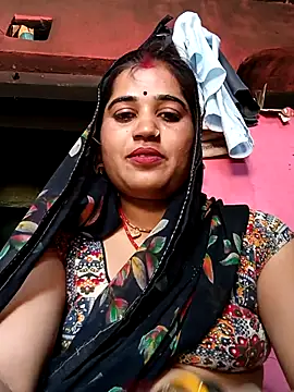 Snapshot of Hot_kamla chatting on 04/28/26, 05:34 Hot kamla online show from 04/28/26, 05:34
