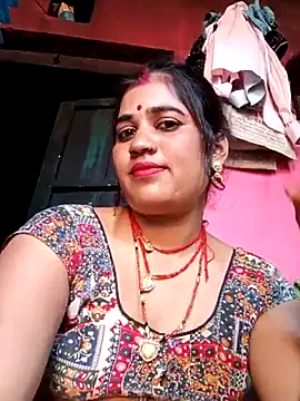 Snapshot of Hot_kamla chatting on 05/13/26, 11:18 Hot kamla online show from 05/13/26, 11:18