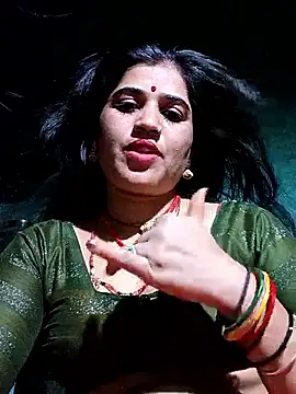 Snapshot of Hot_kamla chatting on 05/16/26, 07:12 Hot kamla online show from 05/16/26, 07:12