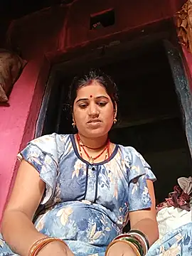 Snapshot of Hot_kamla chatting on 07/23/26, 02:20 Hot kamla online show from 07/23/26, 02:20