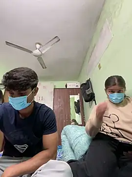 Cute hotzara online show from 12/15/25, 05:12