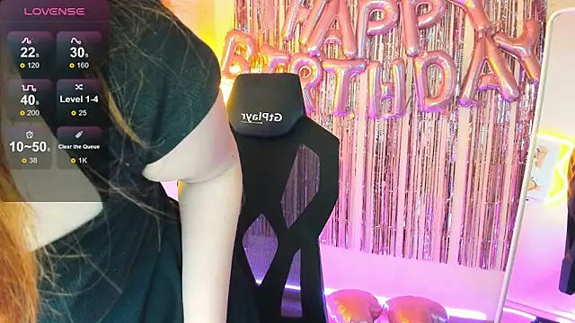 Anora Miller online show from 12/20/25, 08:10