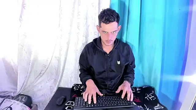 Sexybigjefffx online show from 12/01/25, 12:32