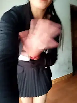 gugu0022 online show from 04/19/26, 10:25