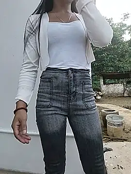 gugu0022 online show from 06/13/26, 10:57