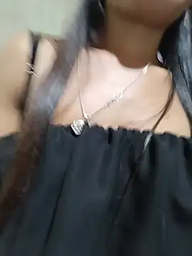 gugu0022 online show from 06/24/26, 11:48