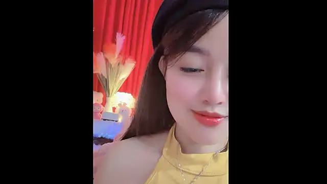 MiCandy-Lovee online show from 12/02/25, 07:25