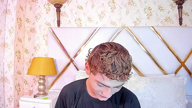 JacobRusso online show from 02/12/26, 04:07