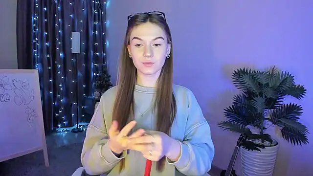 luna lust 212 online show from 02/13/26, 04:19