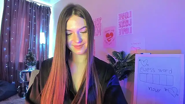 luna lust 212 online show from 03/16/26, 05:55