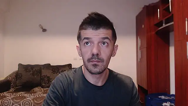 Snapshot of Dale_E chatting on 12/10/24, 11:54 Dale E online show from 12/10/24, 11:54