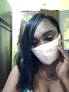 Dharshini98 online show from 02/28/26, 08:32