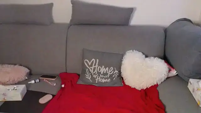 LolaSweetButPsycho7 online show from 12/14/25, 02:00