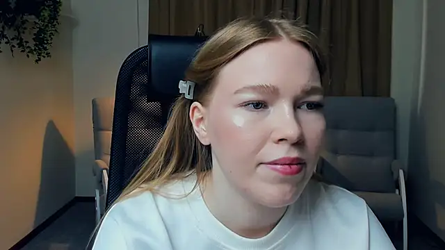 LavetaShiroma online show from 11/15/25, 12:34